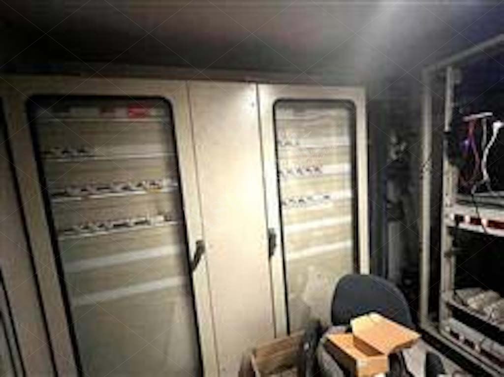 Compendio immobiliare composto da quote di proprietà di immobili residenziali e direzionali, autorimesse e terreni in Albavilla e Orsenigo