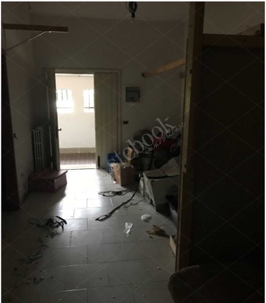 Unit� immobiliare di tipo commerciale al piano terra in Castiglione della Pescaia