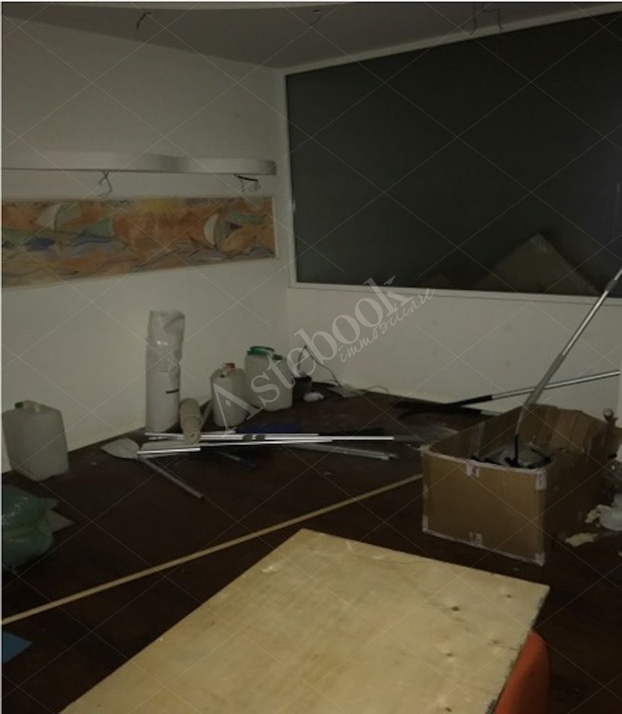 Unit� immobiliare di tipo commerciale al piano terra in Castiglione della Pescaia