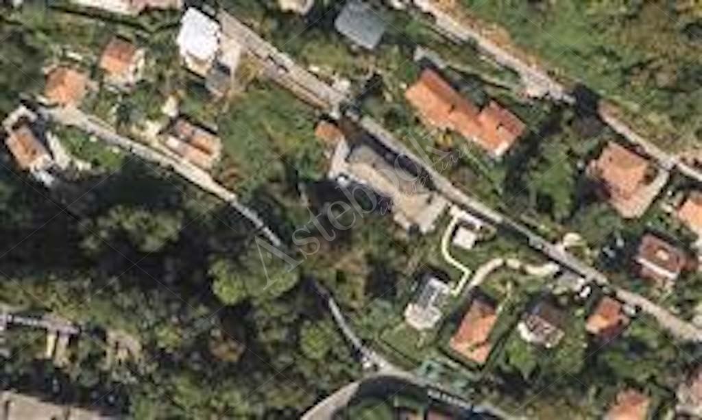 Terreno residenziale 3.276 mq in Tavernerio