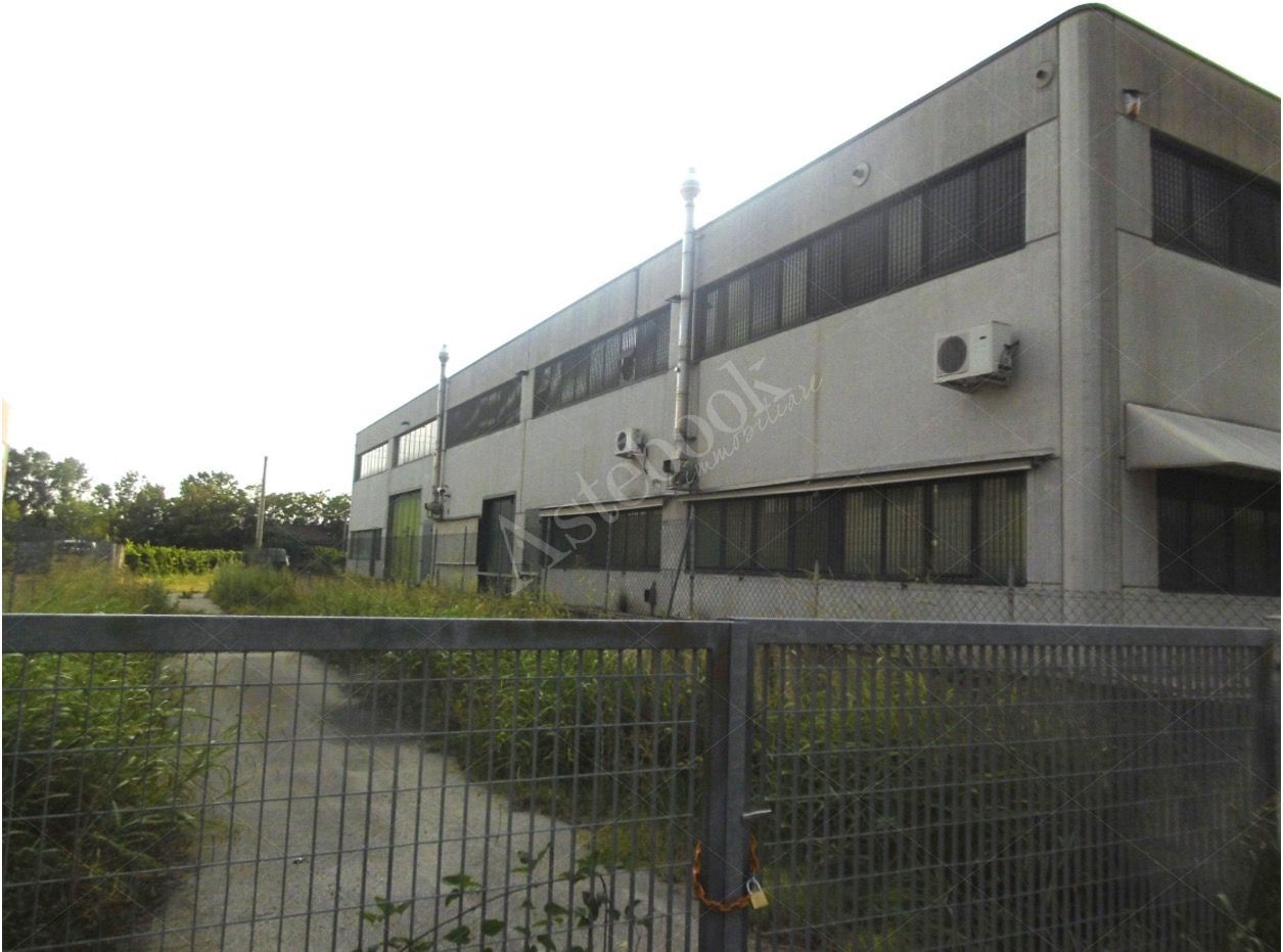 Porzione di capannone industriale in Sandrigo