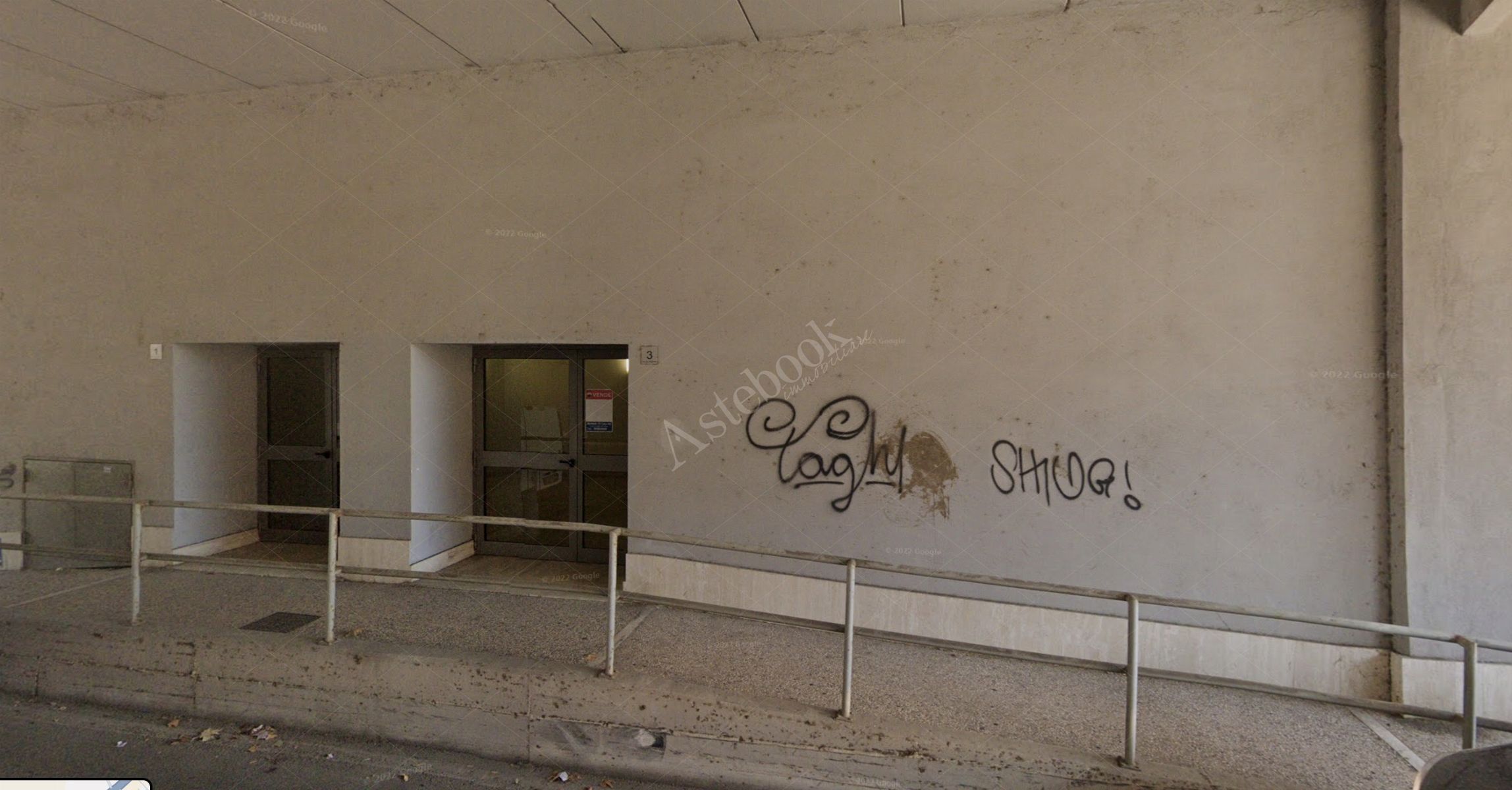 Ufficio - sub 7 - con due posti auto nel complesso Green Village in Monterotondo