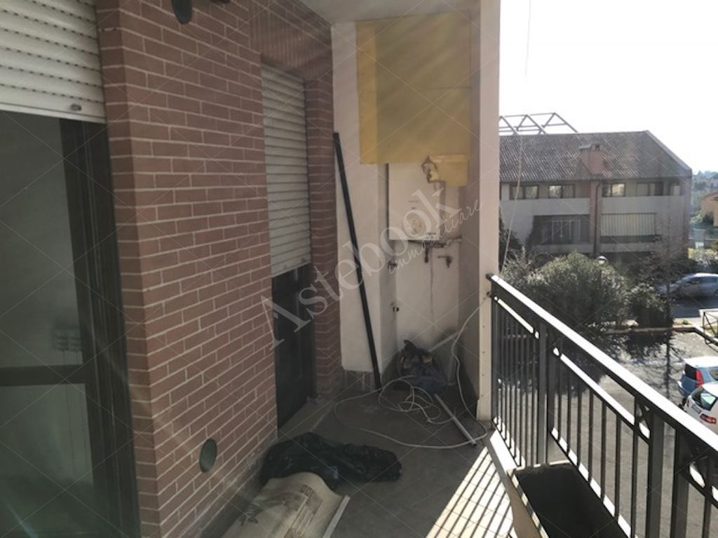 Unit� immobiliare ad uso ufficio al secondo piano in Fiano Romano