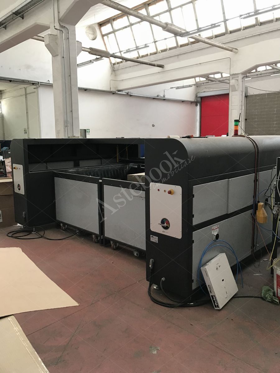 Plotter di incollatura 