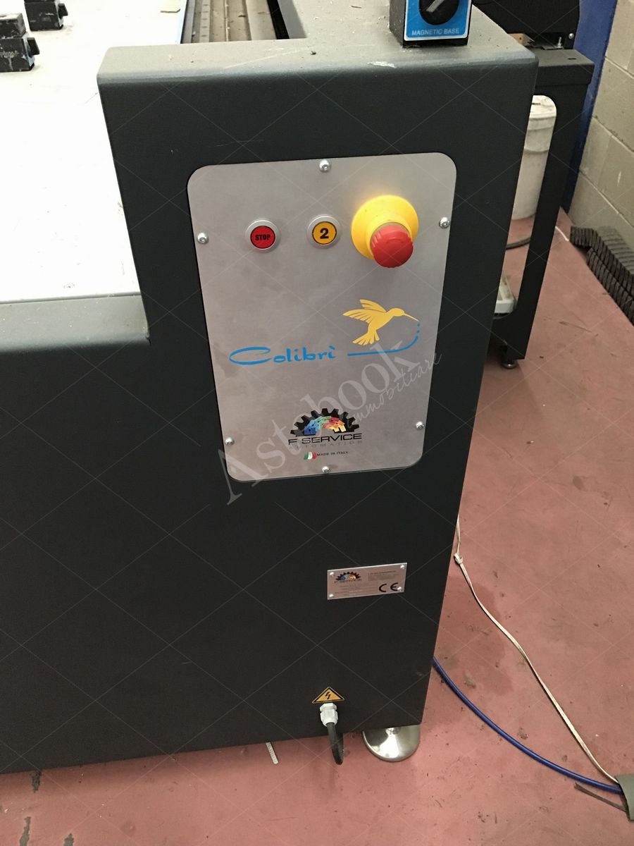 Plotter di incollatura 