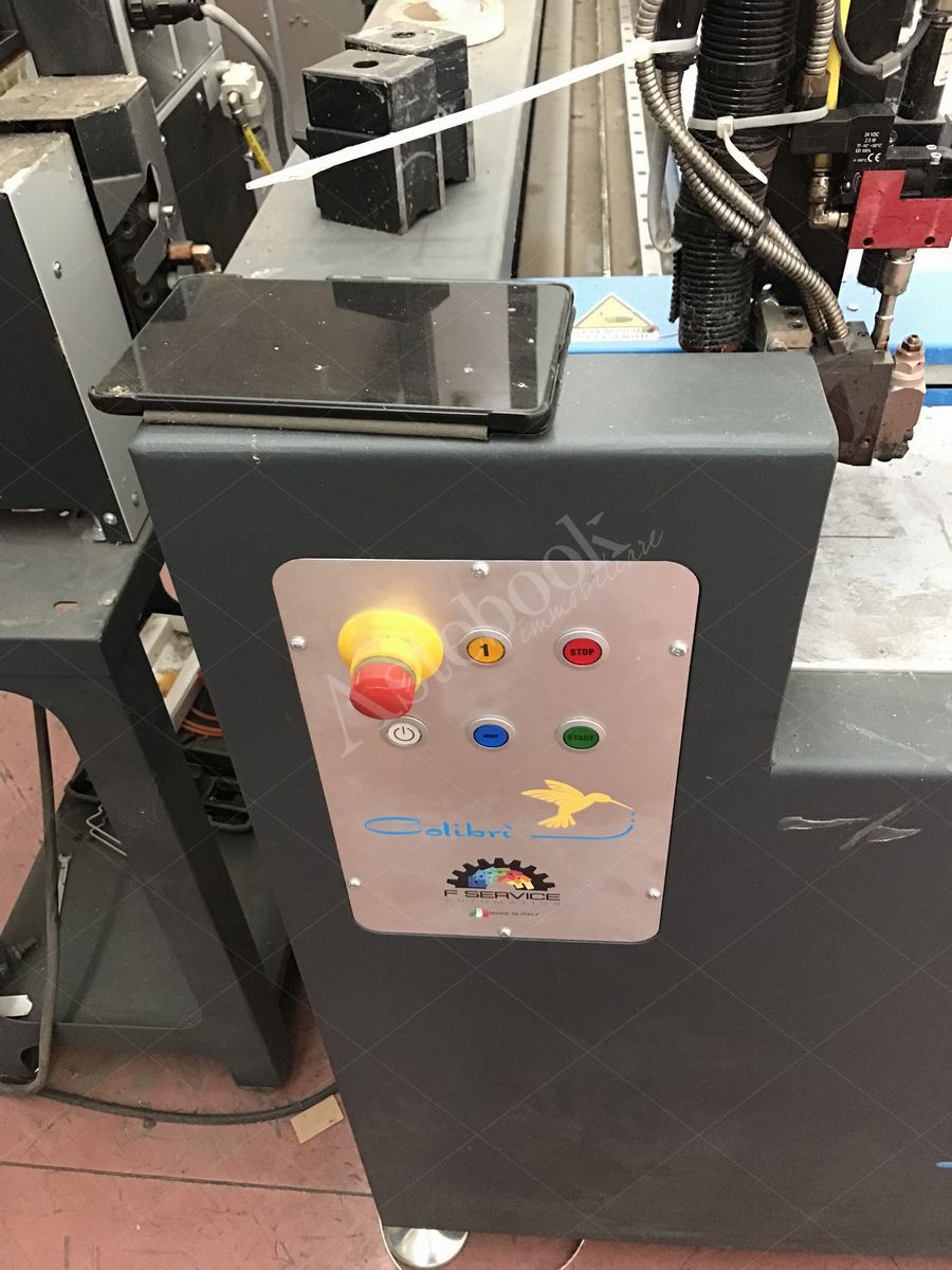 Plotter di incollatura 