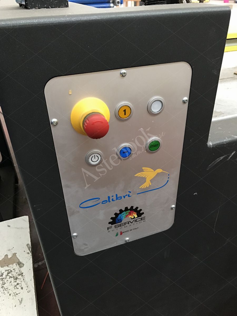 Plotter di incollatura 