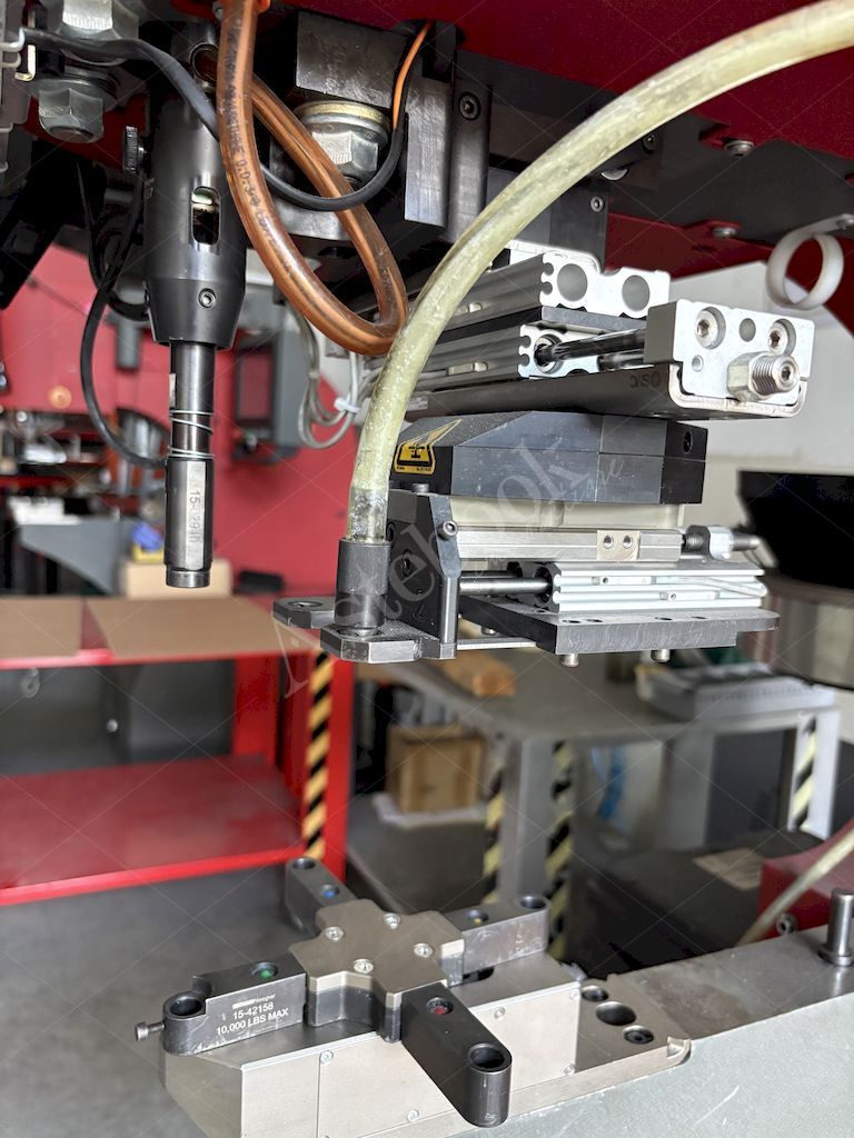 LOTTO 1 - Insertatrice pneumatica
