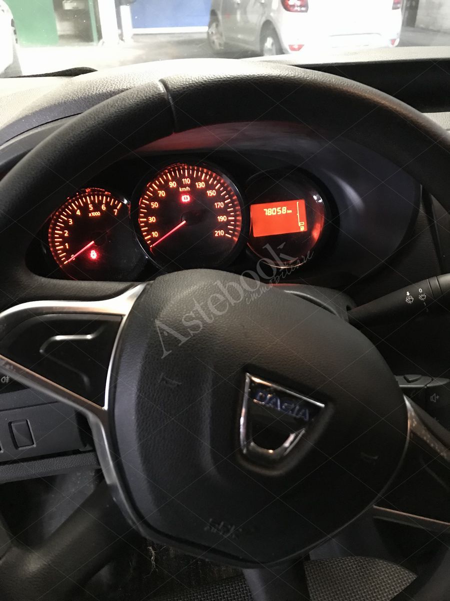 LOTTO 4.1 - Autocarro diesel - Dacia Dokker - GC 421 VA