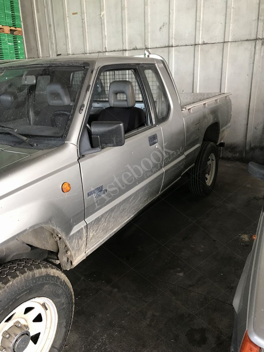 LOTTO 4.6 - Autocarro diesel - Mitsubishi L200 4WD - ZA 080 KS