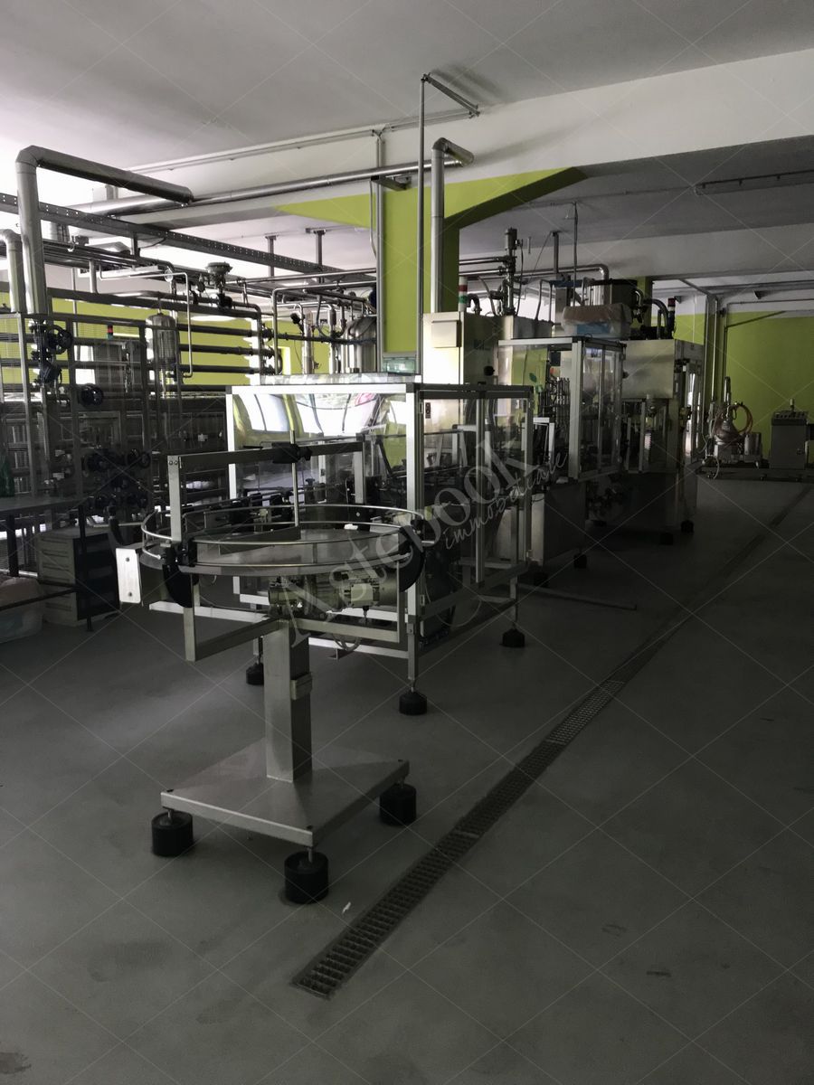 Lotto 5.7 - Linea industriale di imbottigliamento e confezionamento