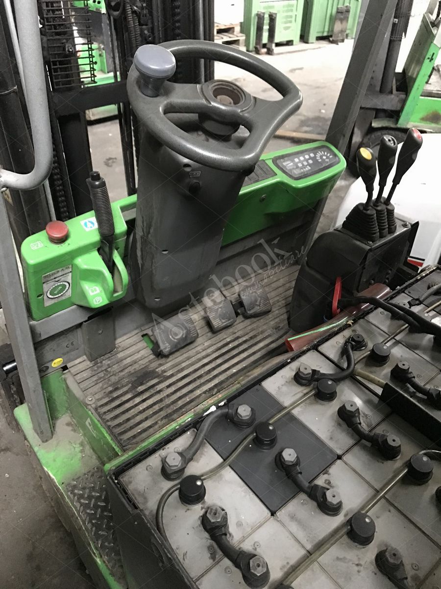 Lotto 5.19 - Carrello elevatore elettrico