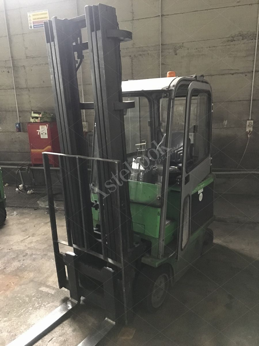 Lotto 5.25 - Lotto di carrelli elevatori elettrici Cesab mod. Centauro 200L