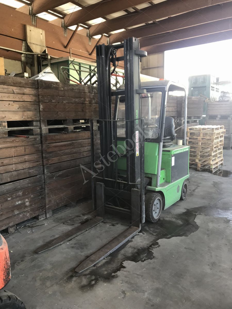 Lotto 5.25 - Lotto di carrelli elevatori elettrici Cesab mod. Centauro 200L