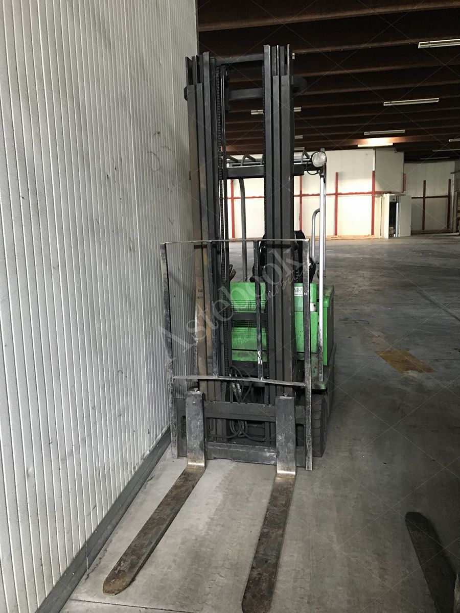 Lotto 5.25 - Lotto di carrelli elevatori elettrici Cesab mod. Centauro 200L