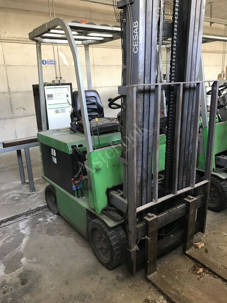 Lotto 5.26 - Lotto di carrelli elevatori elettrici Cesab serie ECO / BIT