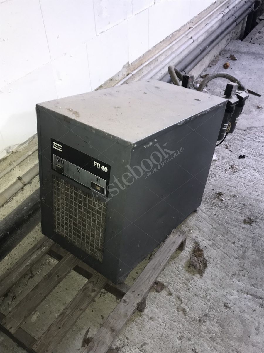 Lotto 5.32 - Lotto di compressori d'aria, linee compressori ed essiccatori