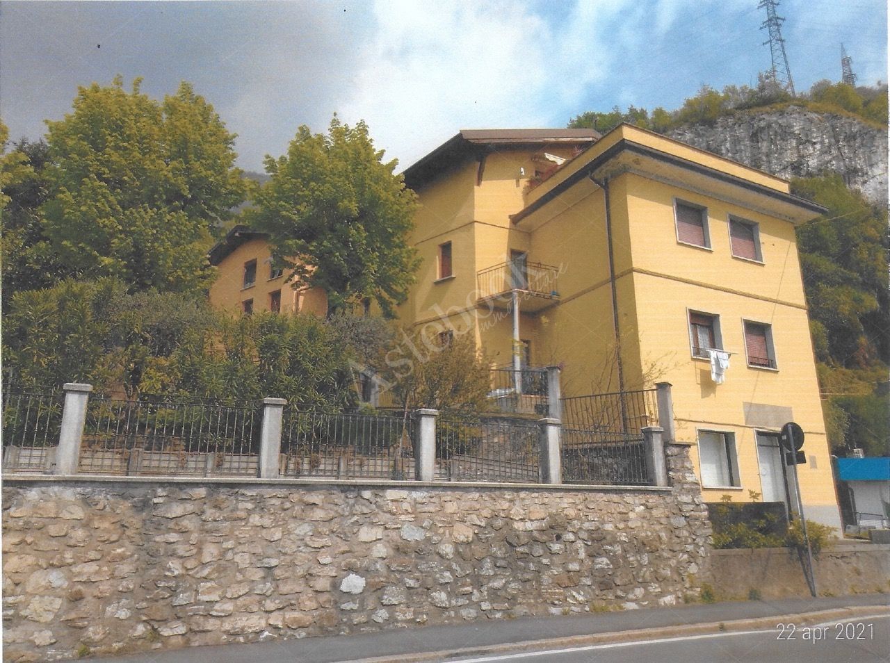 Appartamento di 51 mq posto al secondo pian in Lecco
