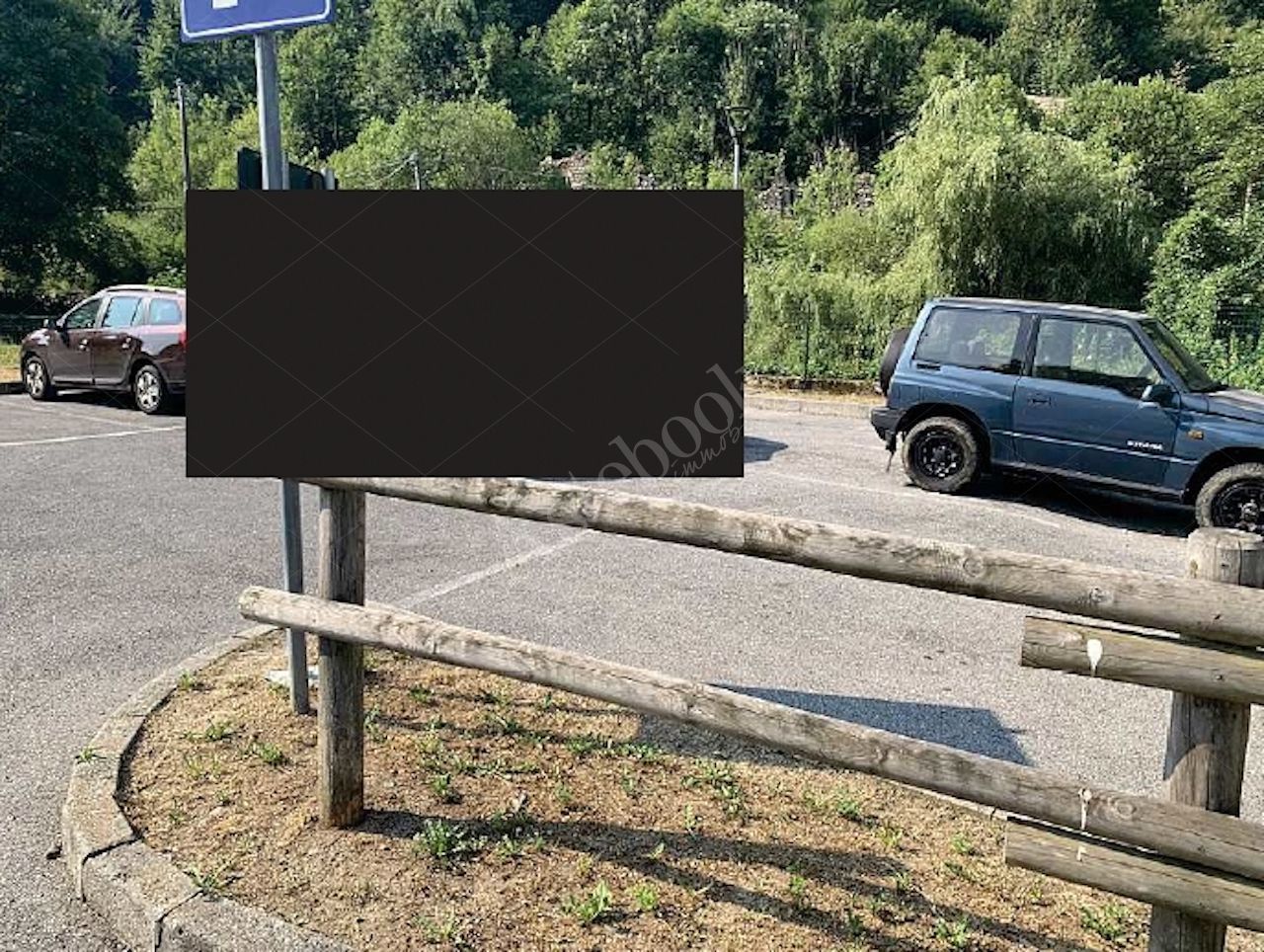 Posto auto esterno in Area Residenziale in Cremeno