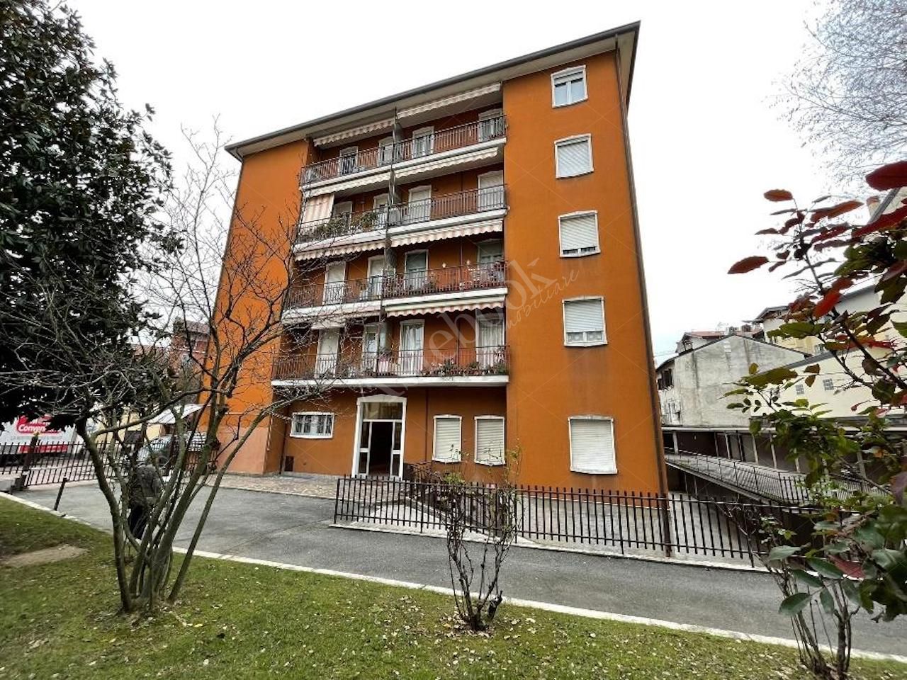 Appartamento di 65 mq con cantina in Osnago