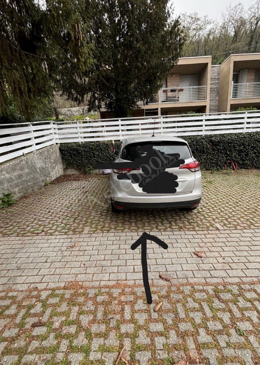 Villino a schiera di 95 mq con posto auto scoperto in Lecco