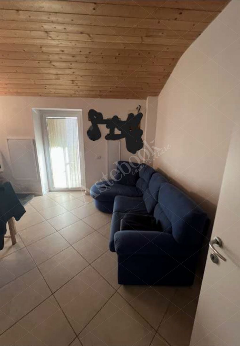 Appartamento di 56 mq con posto auto scoperto in Lecco