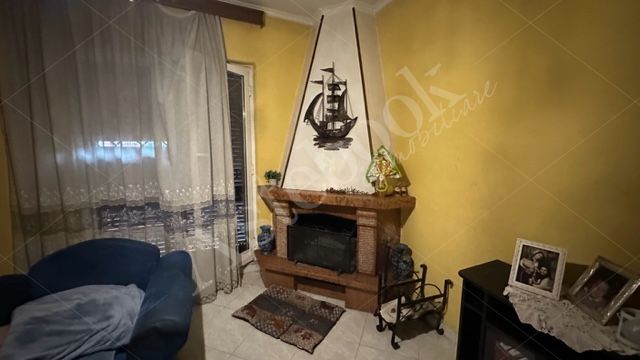Appartamento al primo piano di 175 mq in Roma