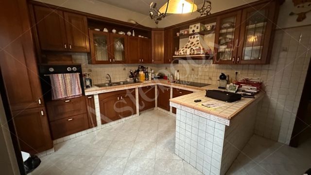 Appartamento al primo piano di 175 mq in Roma