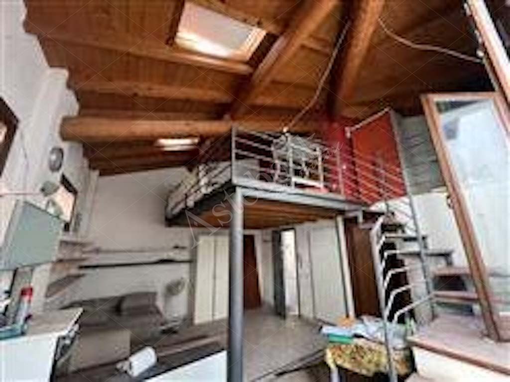 Appartamento al primo piano di 54 mq in Paderno D'Adda