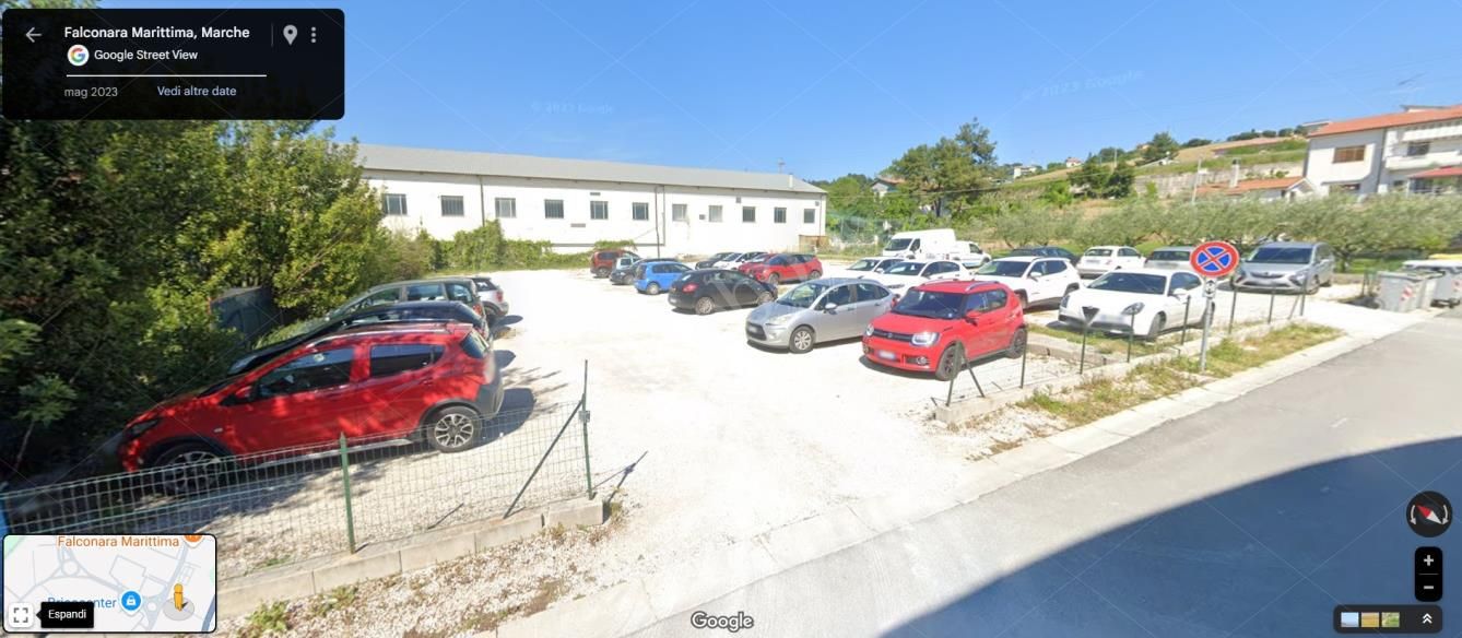 Porzione di parcheggio pubblico in Falconara Marittima
