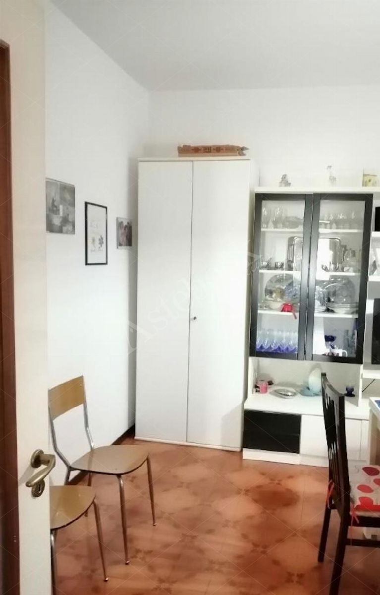 Appartamento di 103 mq con box in Olginate