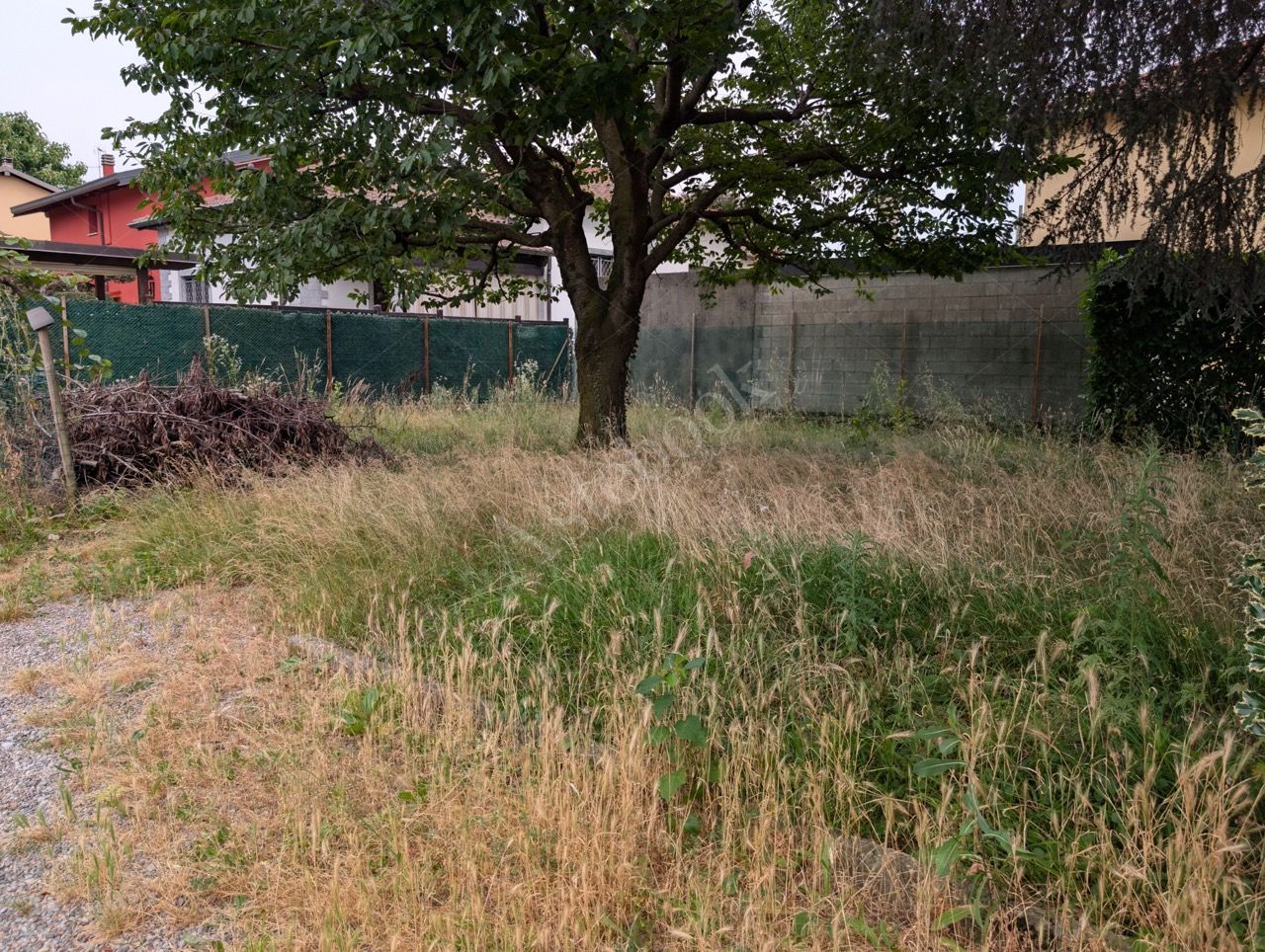 Complesso industriale con appartamento in Lurate Caccivio