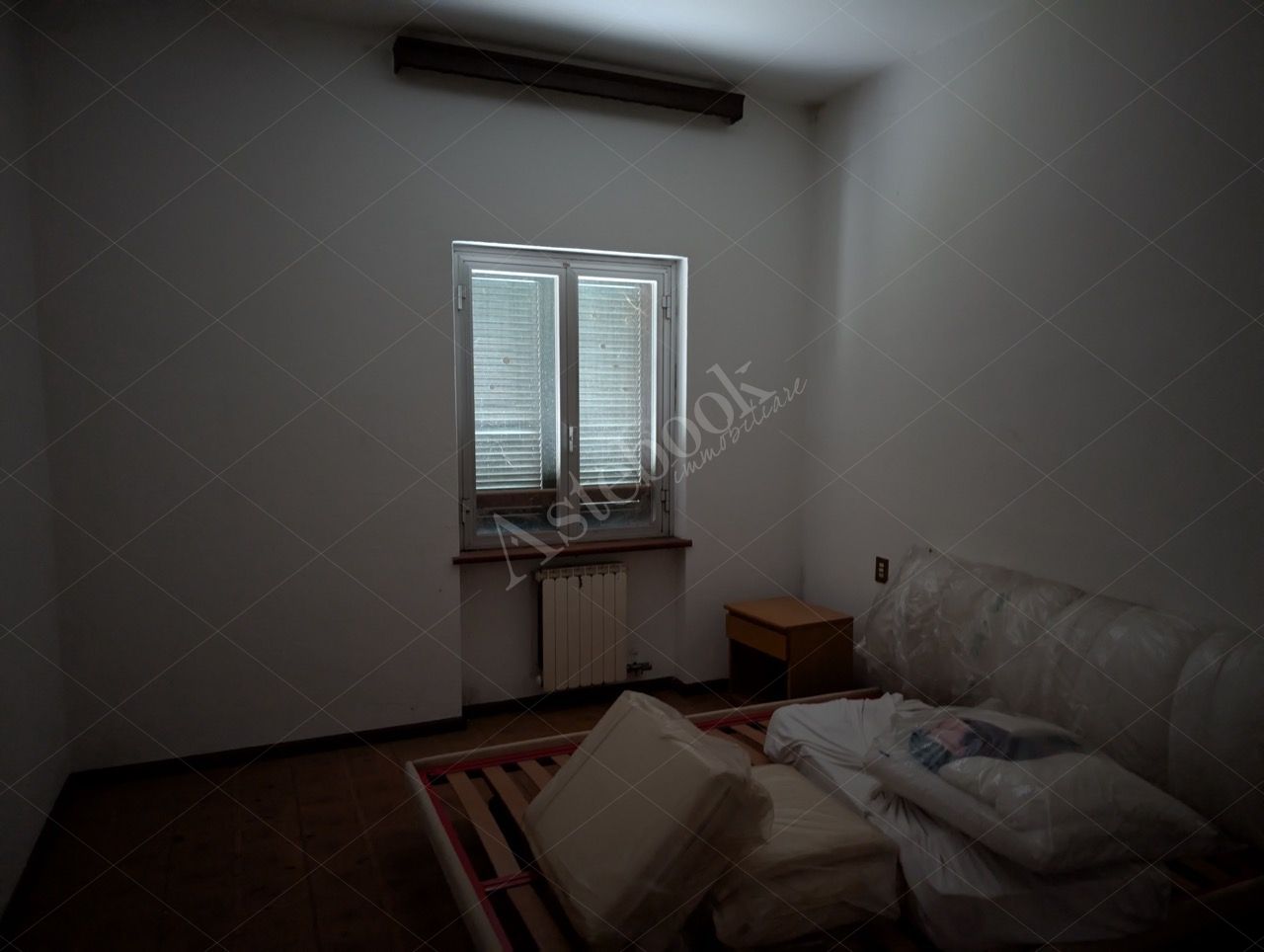 Complesso industriale con appartamento in Lurate Caccivio