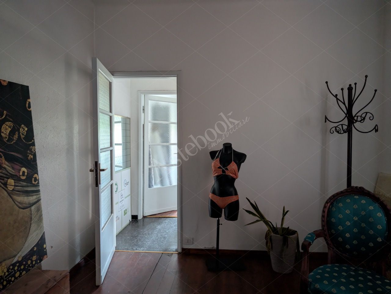 Complesso industriale con appartamento in Lurate Caccivio