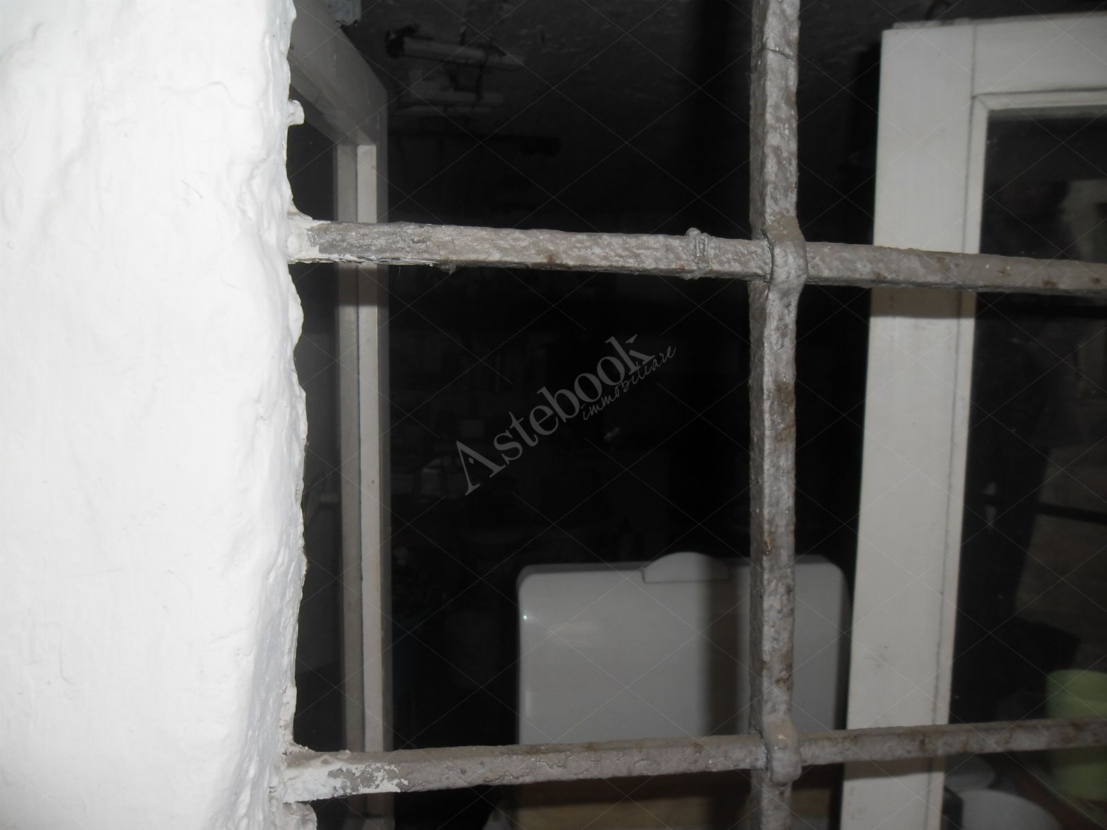 Quota indivisa di 1/4 di appartamento, 1/4 di deposito e 1/4 di terreno in San Paolo D'Argon