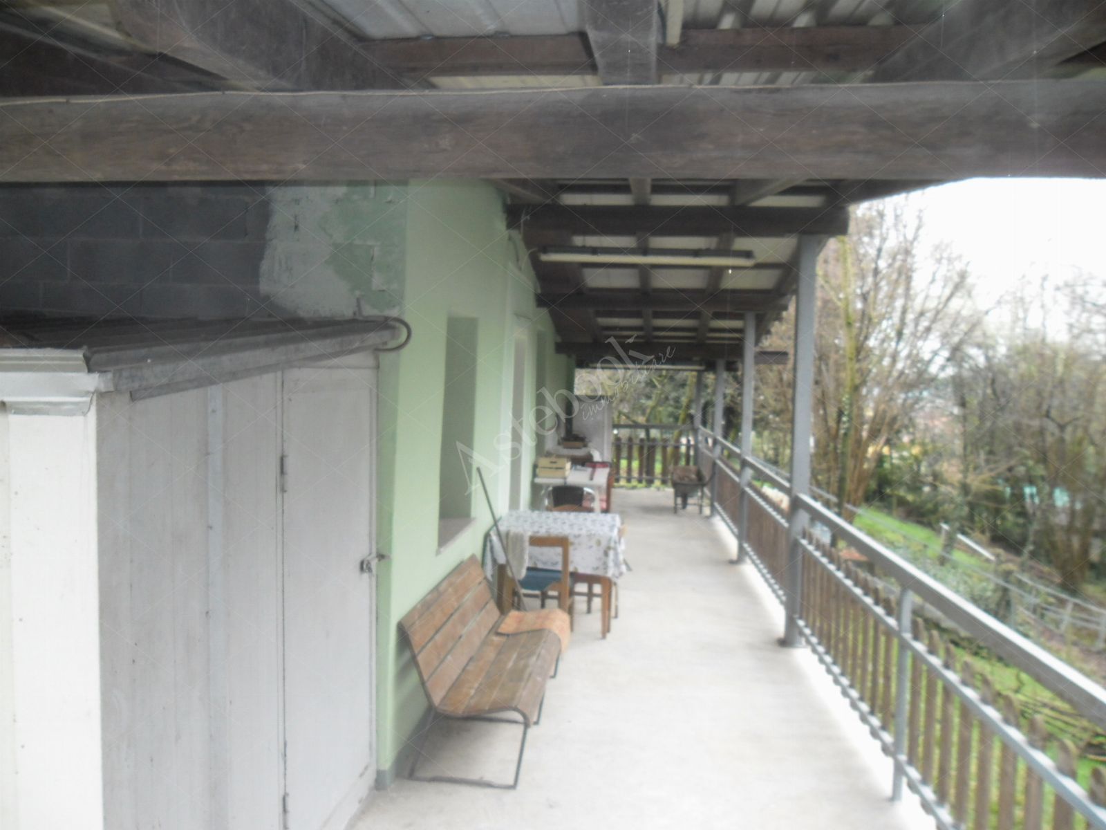 Quota indivisa di 1/4 di appartamento, 1/4 di deposito e 1/4 di terreno in San Paolo D'Argon