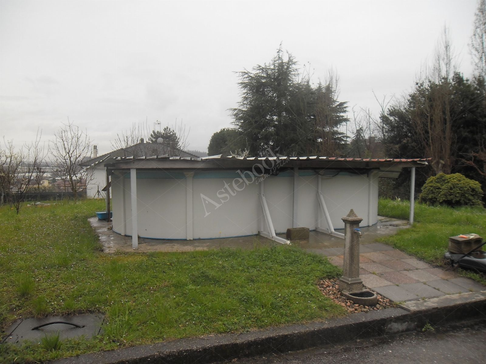 Quota indivisa di 1/4 di appartamento, 1/4 di deposito e 1/4 di terreno in San Paolo D'Argon