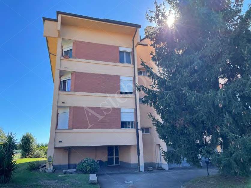 Appartamento di 138 mq al terzo piano con box e cantina in Robbiate