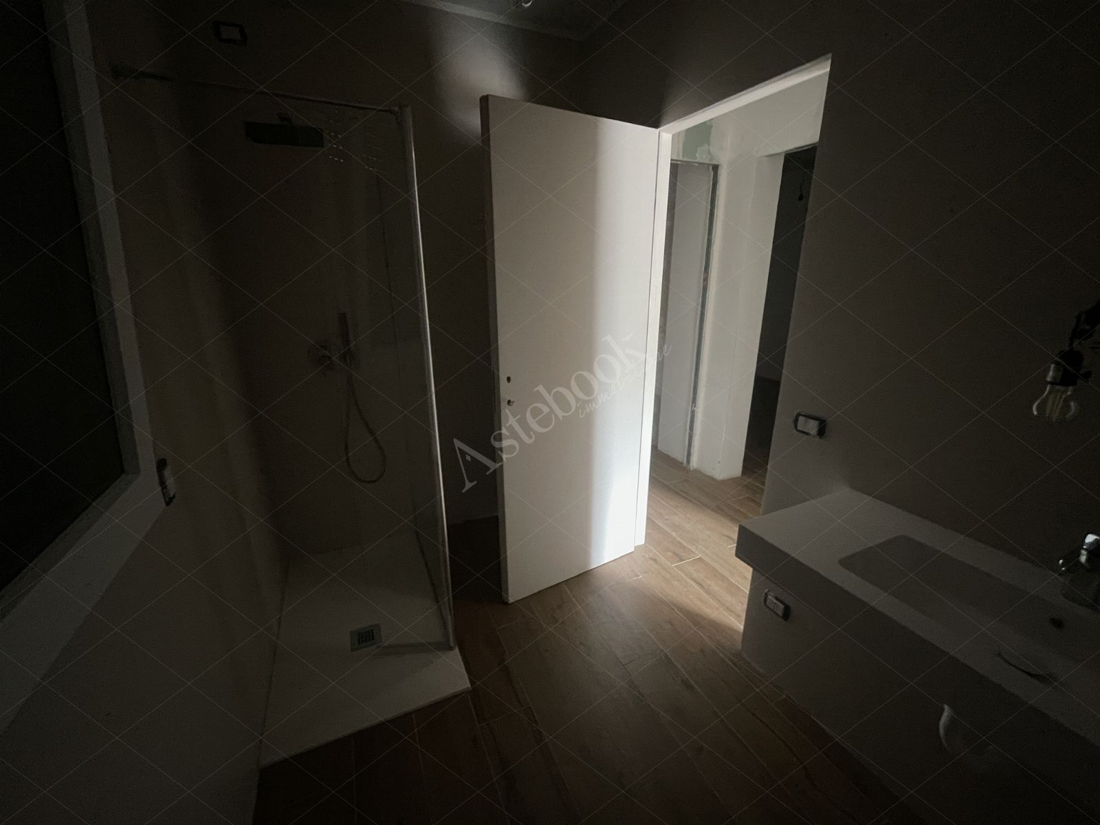 Appartamento al piano terra di 76 mq con box auto in Sulbiate