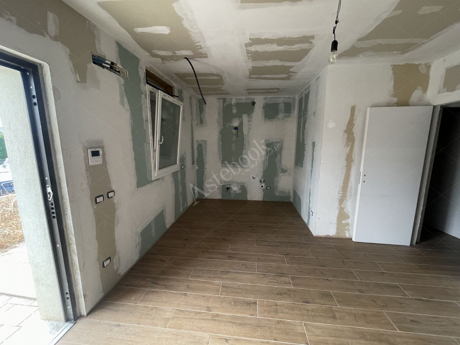 Appartamento al piano terra di 76 mq con box auto in Sulbiate