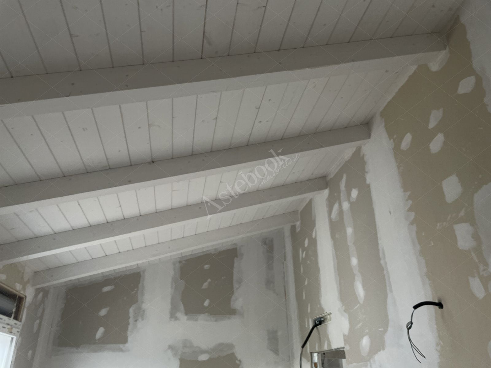 Appartamento al primo piano di 131 mq con box auto in Sulbiate