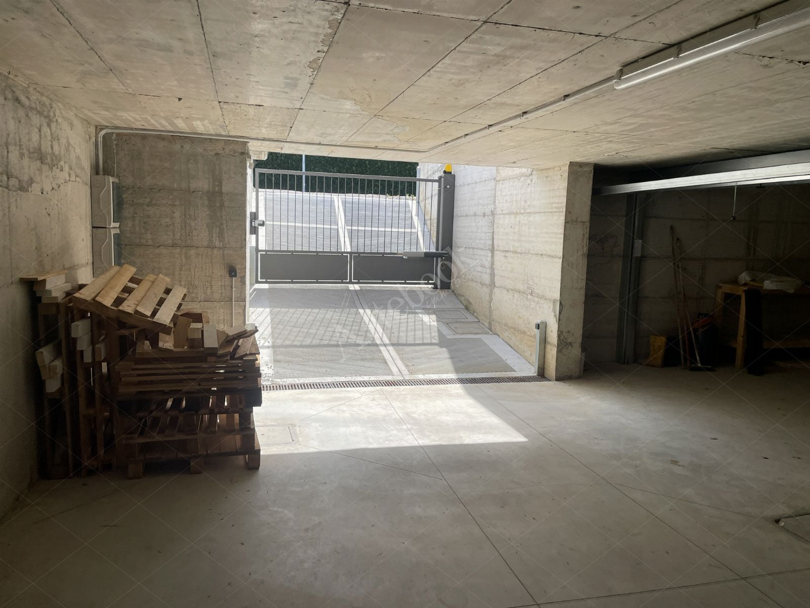 Appartamento al primo piano di 131 mq con box auto in Sulbiate