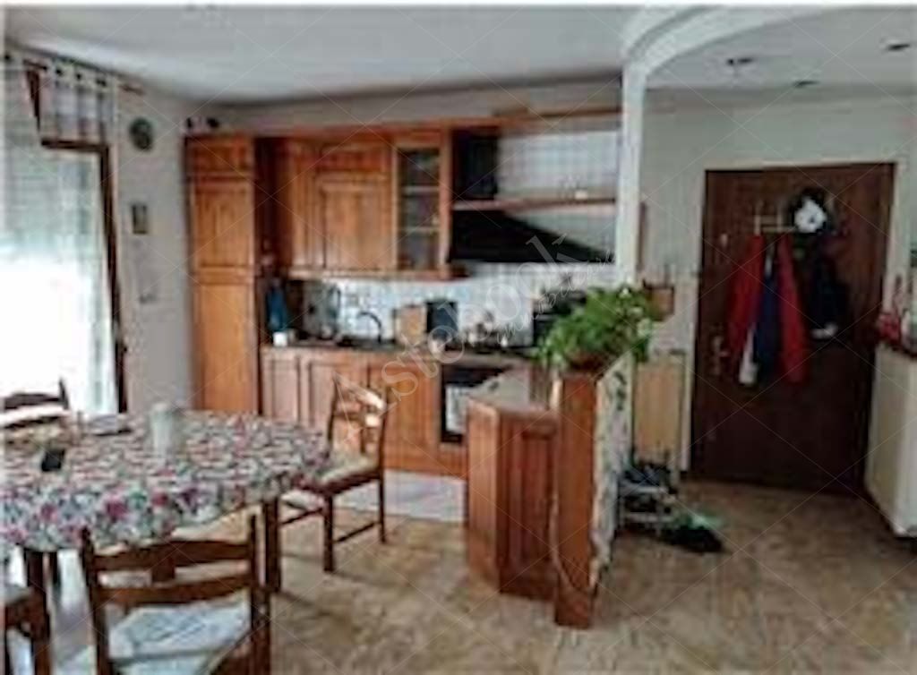 Appartamento con autorimessa in Quinto di Treviso