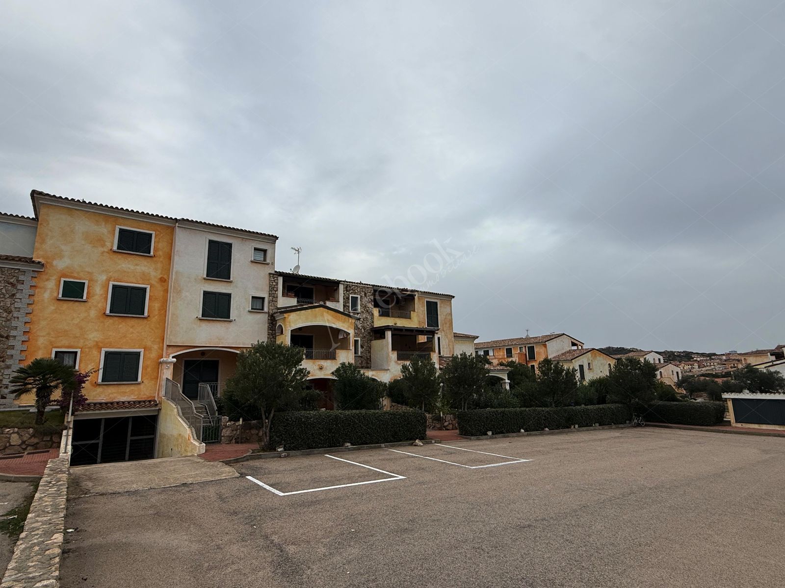 Appartamento di 54 mq al piano terra con autorimessa in Santa Teresa Di Gallura