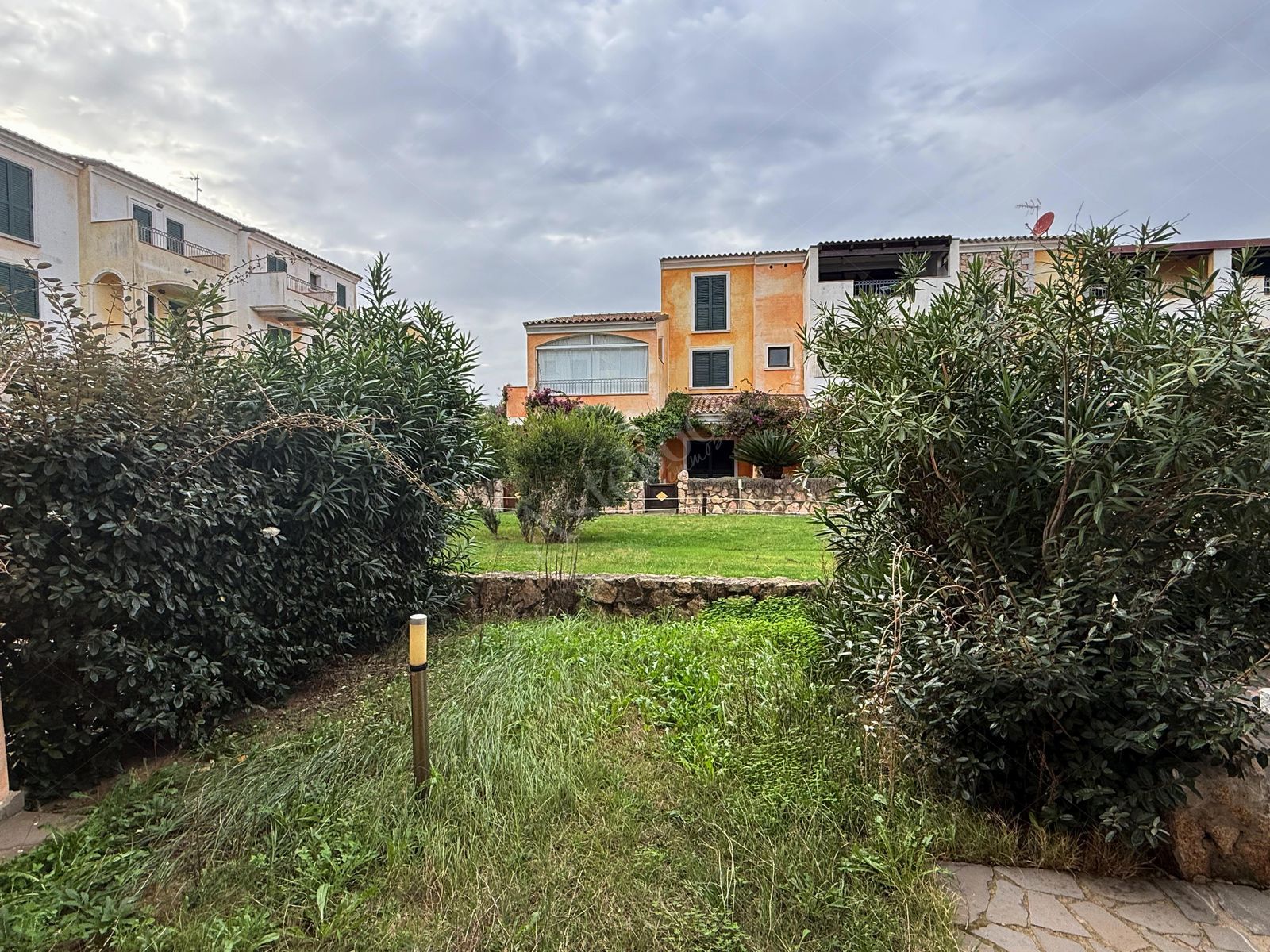 Appartamento di 54 mq al piano terra con autorimessa in Santa Teresa Di Gallura