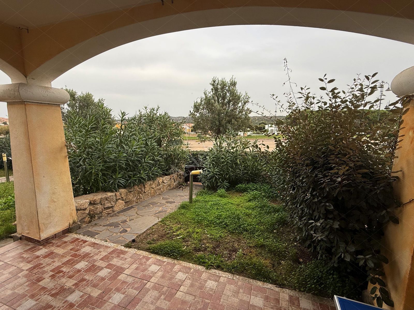 Appartamento di 54 mq al piano terra con autorimessa in Santa Teresa Di Gallura