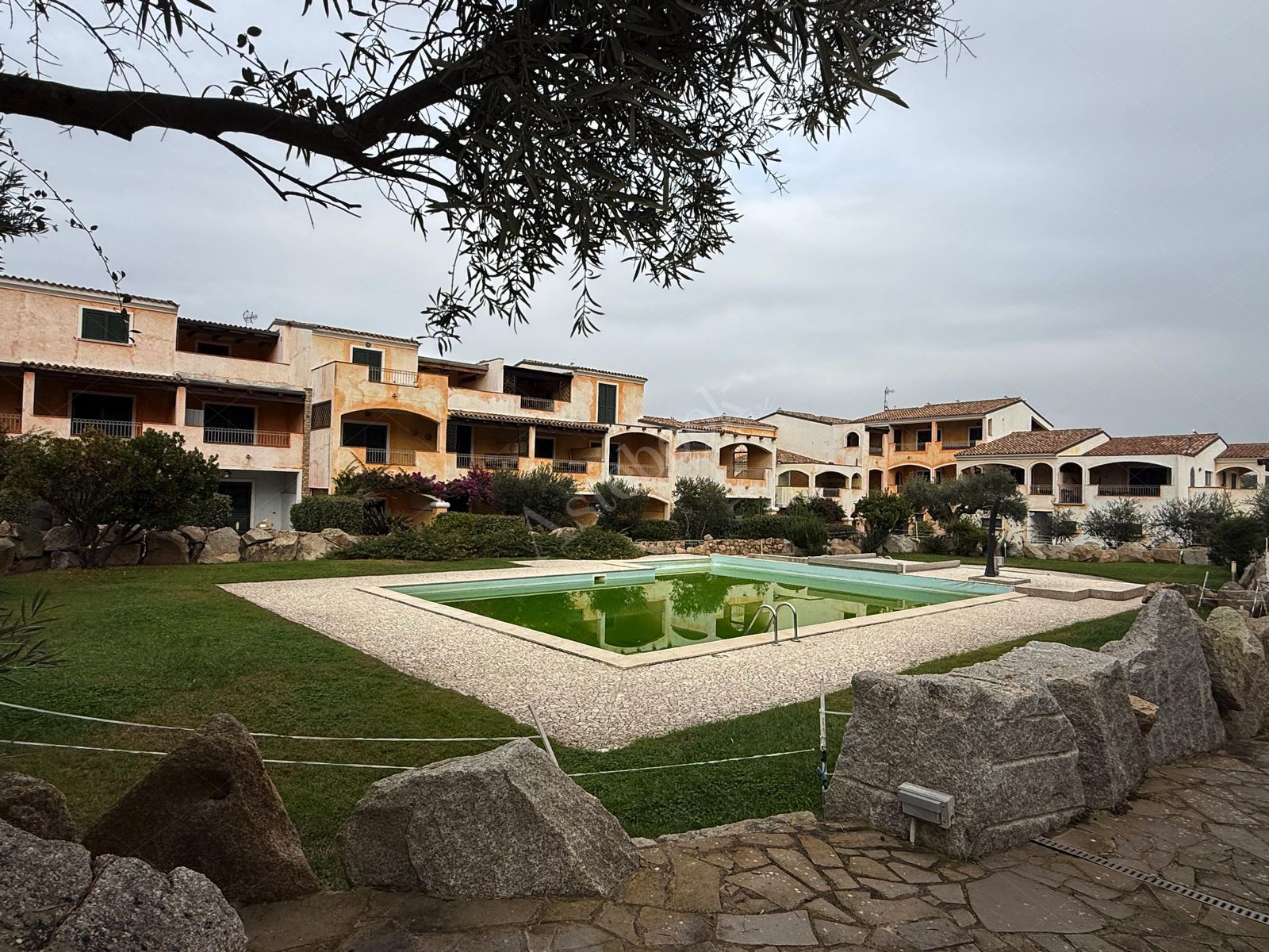 Appartamento di 57 mq al piano terra con autorimessa in Santa Teresa Di Gallura