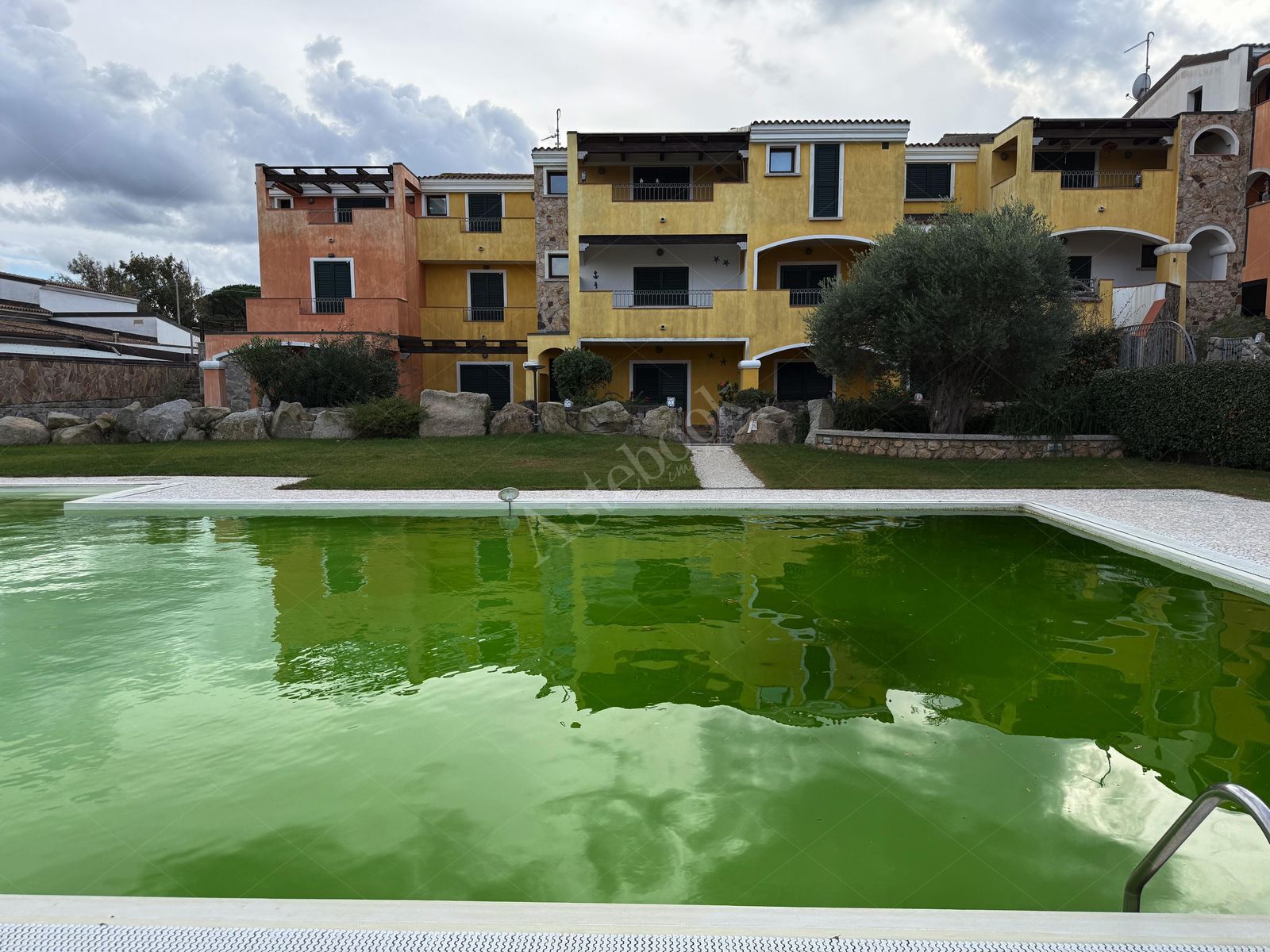 Appartamento di 57 mq al piano terra con autorimessa in Santa Teresa Di Gallura