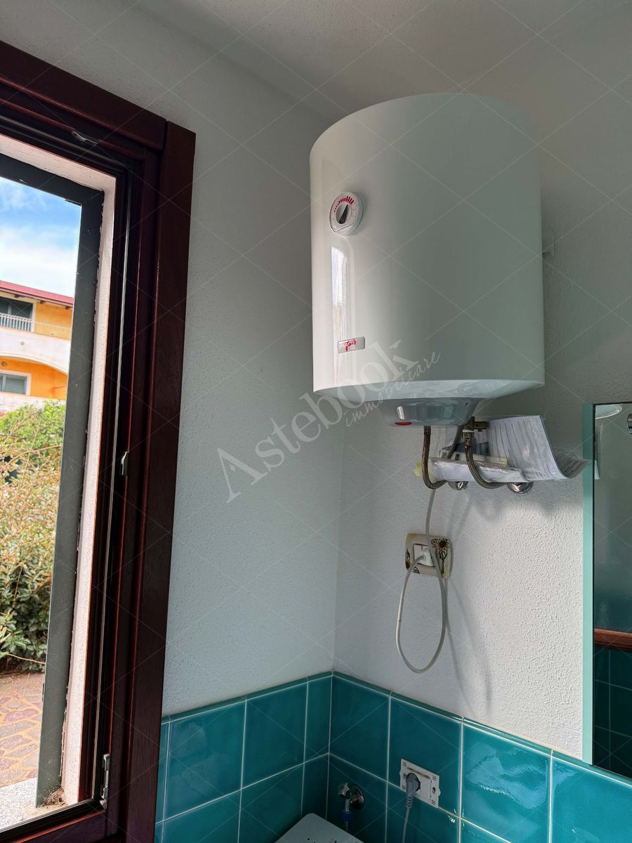 Appartamento di 57 mq al piano terra con autorimessa in Santa Teresa Di Gallura