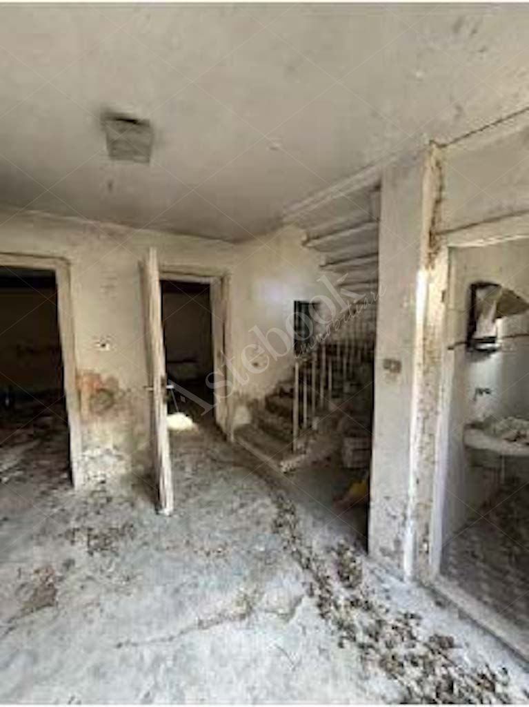 Appartamento al piano terra di 38 mq in Cremeno 